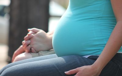 Foot Pain and Pregnancy: Causes and Solutions